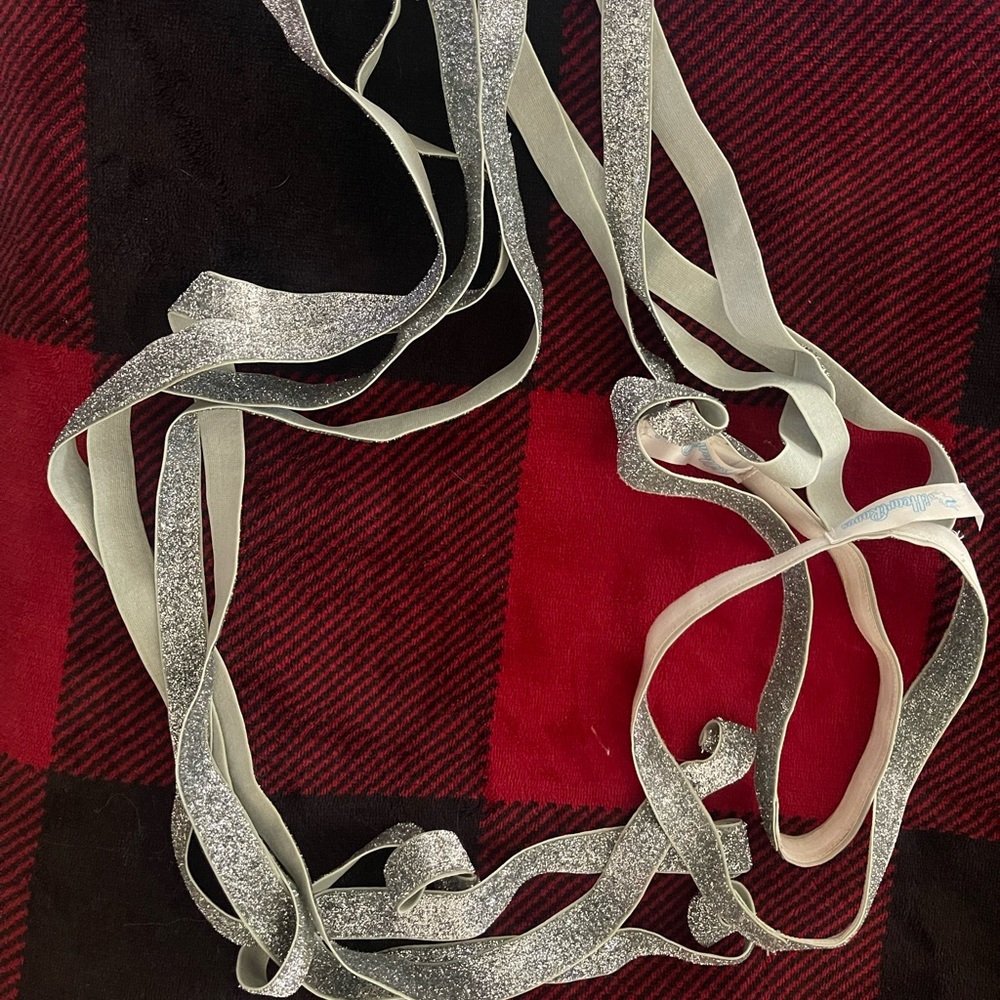 Silver leg wraps
